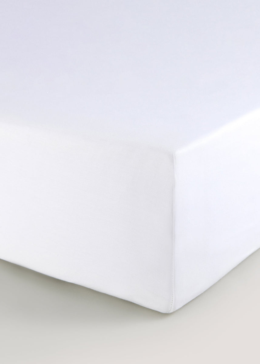 White 100 Cotton Fitted Bed Sheet (200 Thread) M236141 MatalanMalta