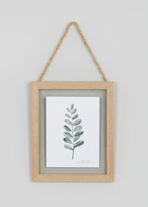 HANGING WOOD FRAME MED 8X10 M698143