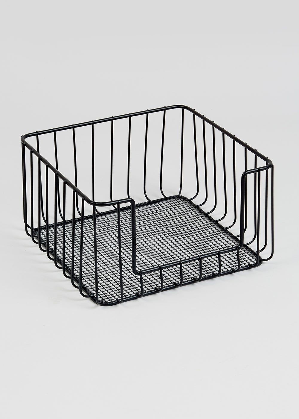 Black Wire Stackable Storage Basket (13.5cm x 25cm x 24.5cm) M484698