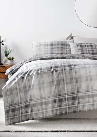 Grey Fine Check Duvet Set M237305