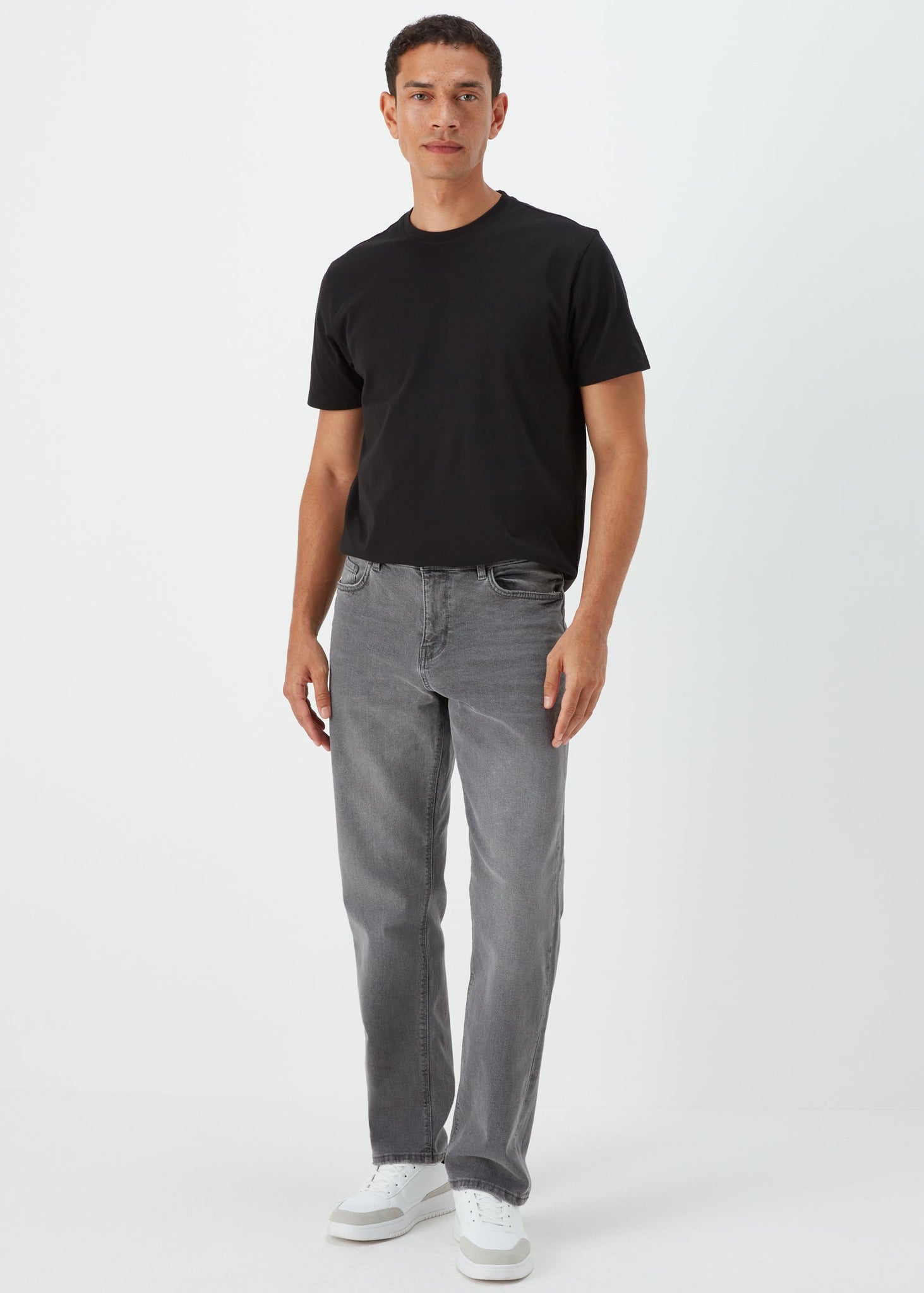 Grey Straight Fit Jeans  M172835