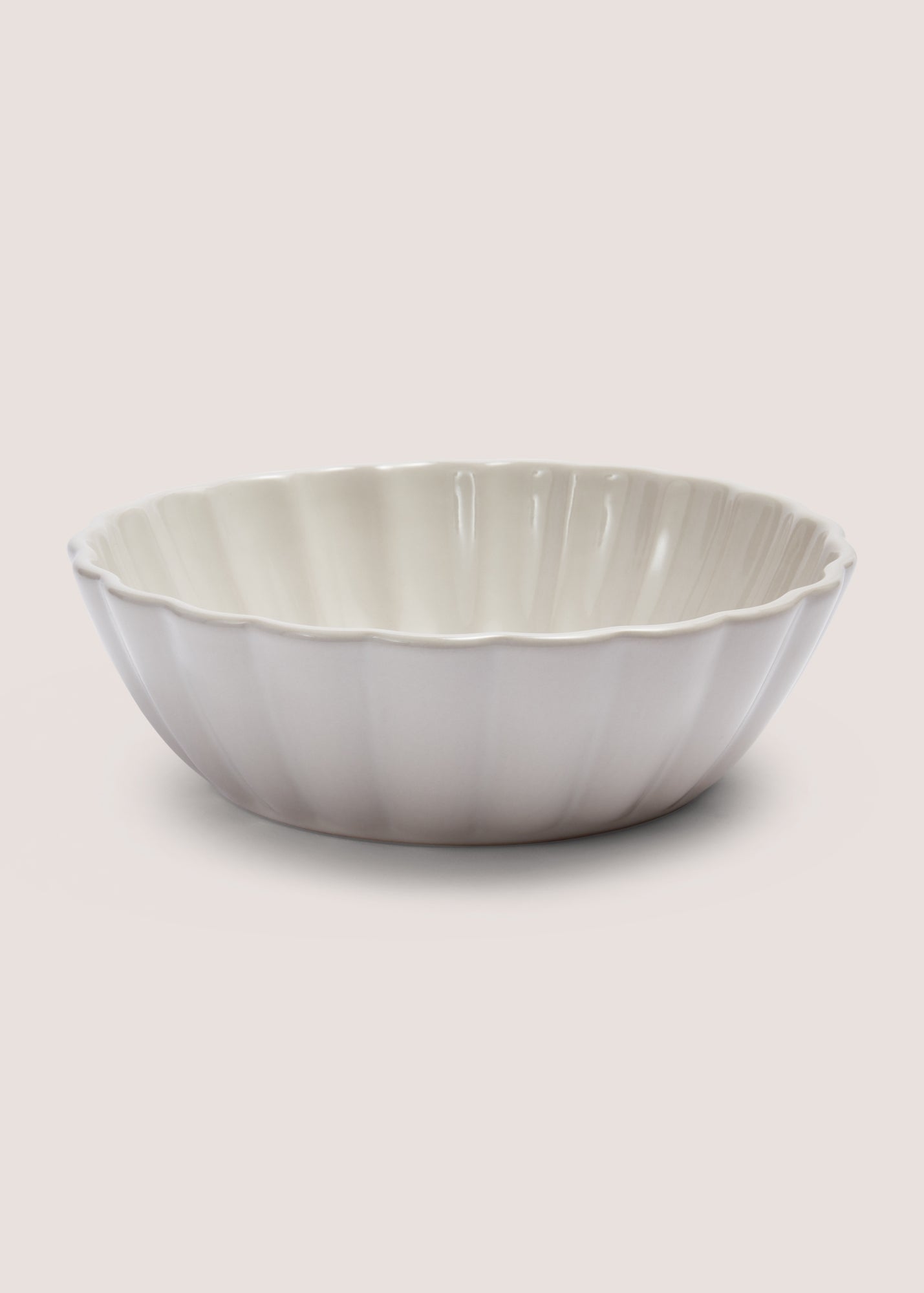 Scalloped Bowl (18cm x 6.5cm) Cream M484821