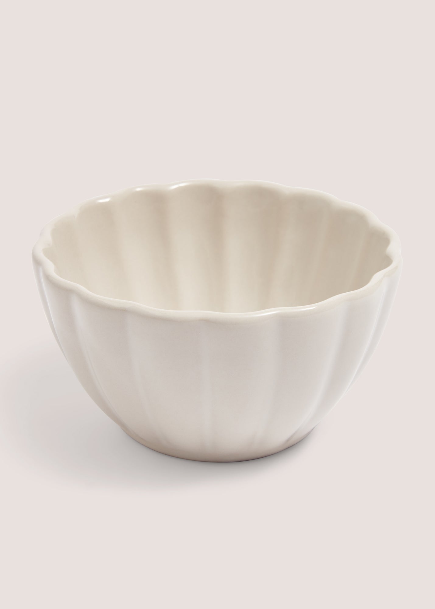 White Scalloped Nibble Bowl Cream M484822