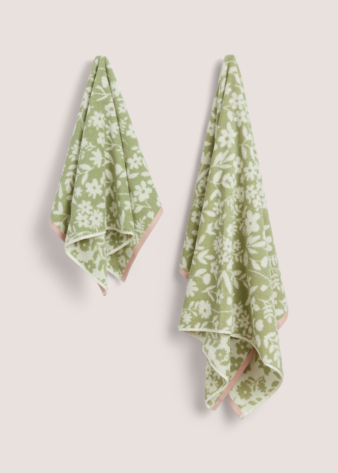 Green Retreat Jacquard Floral Towel  M421406 M421406