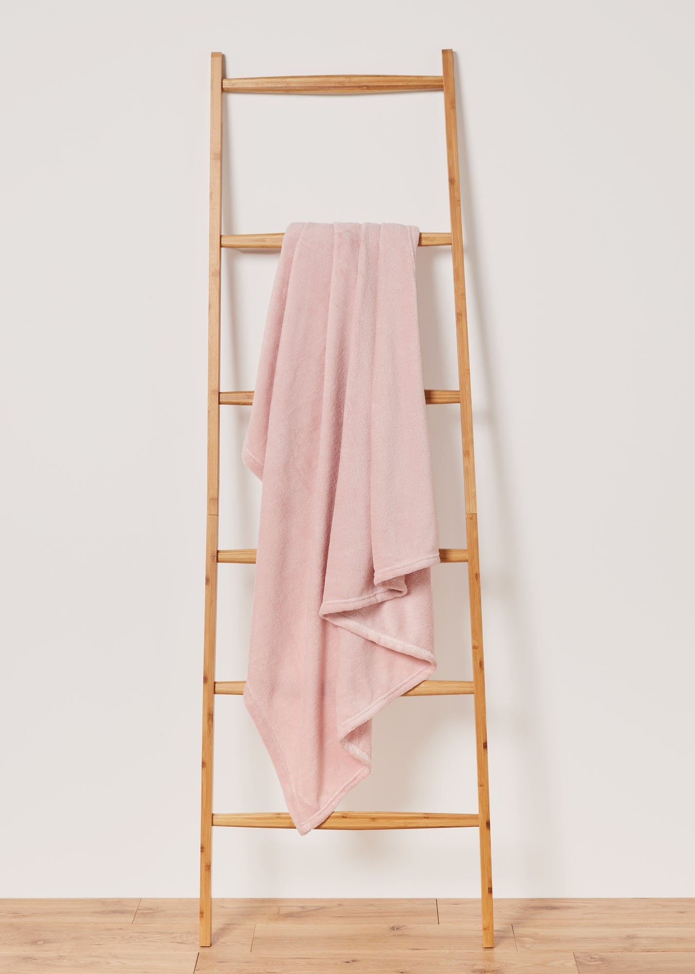 PLAIN THROW PINK M494206
