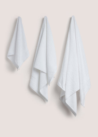 White 100% Cotton Towels  M207935