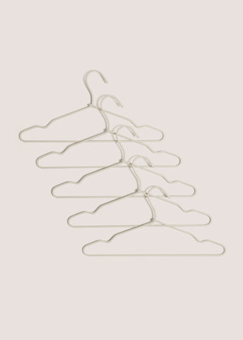 5 Pack Cream Fabric Hangers M485027