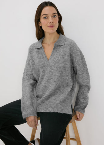 Grey Ribbed V-Neck Collar Jumper  F275480