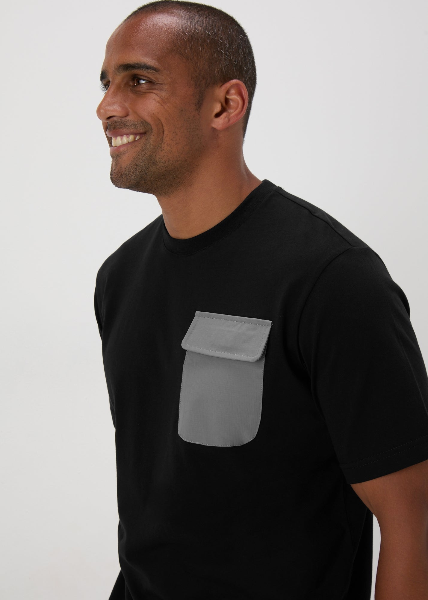 Black Woven Grey Pocket T-Shirt  M437430