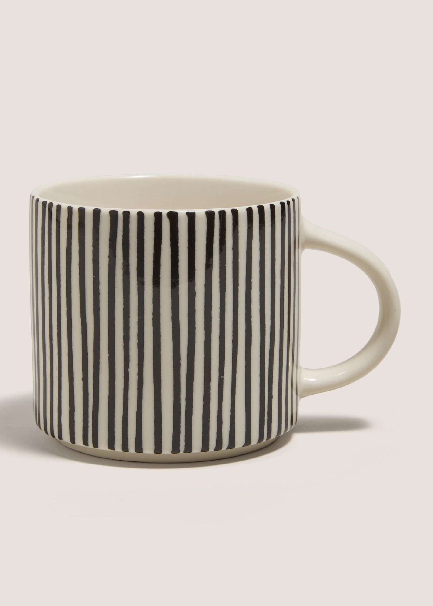 Monochrome Striped Mug Cream M485169