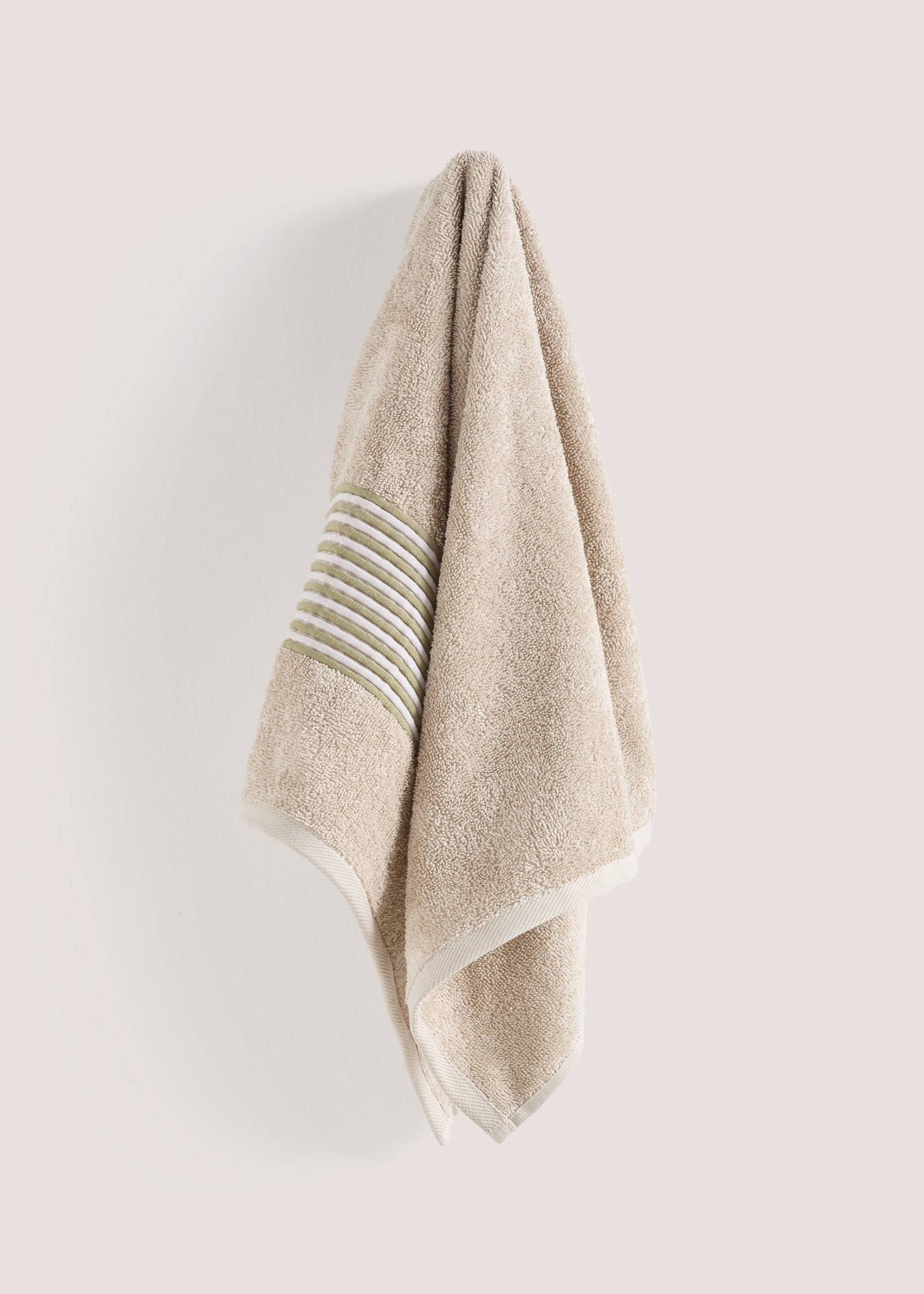 Green Bordered Towels M207276