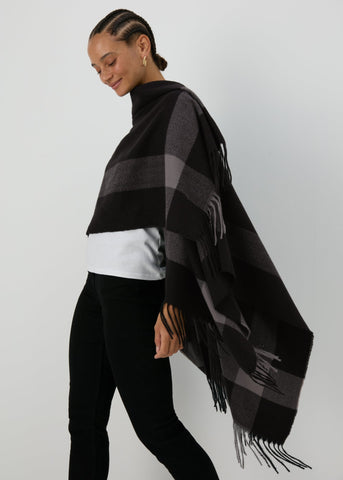 Black Check Shawl  F441905