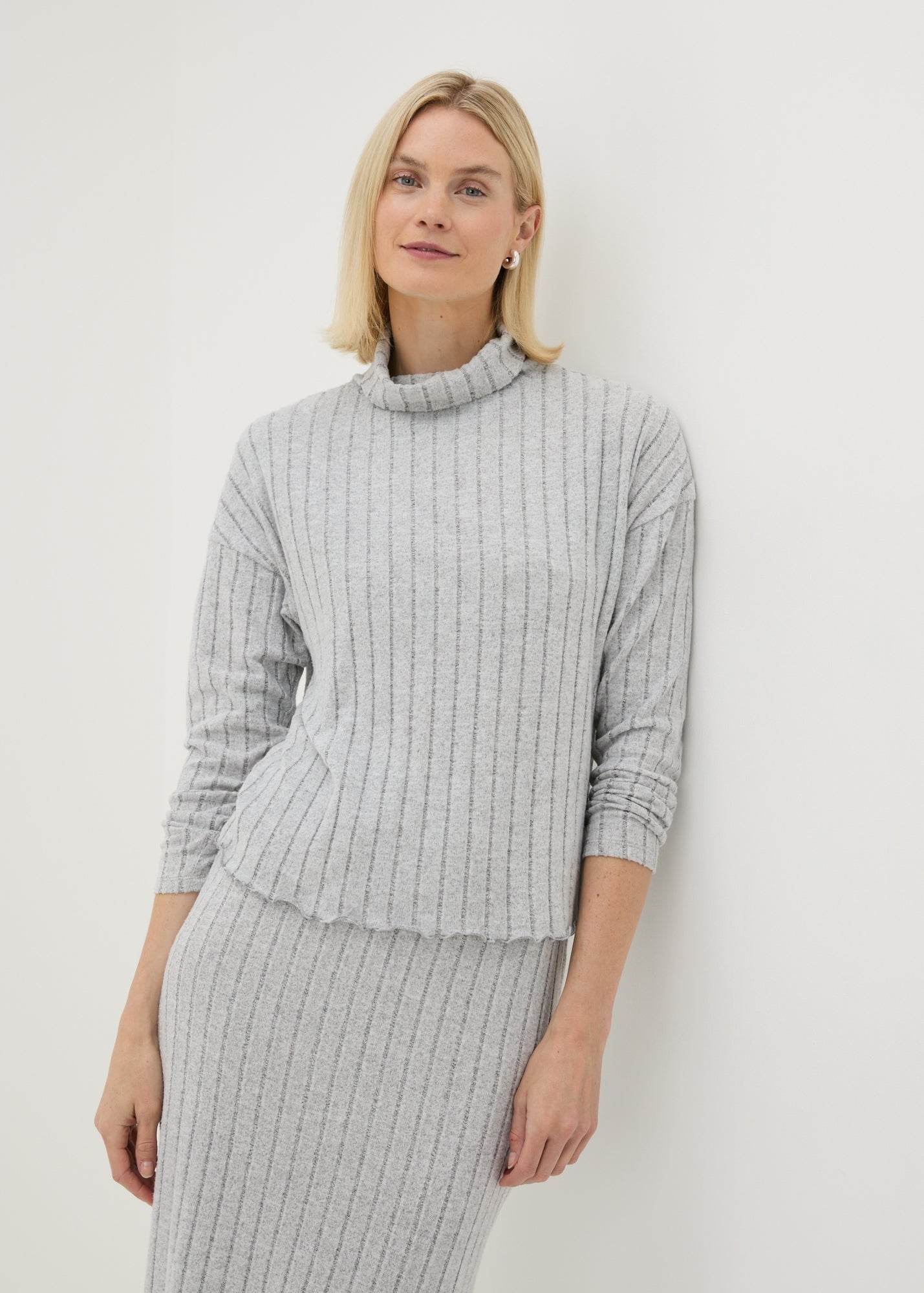 Grey Ribbed Soft Touch High Neck Top  F467321