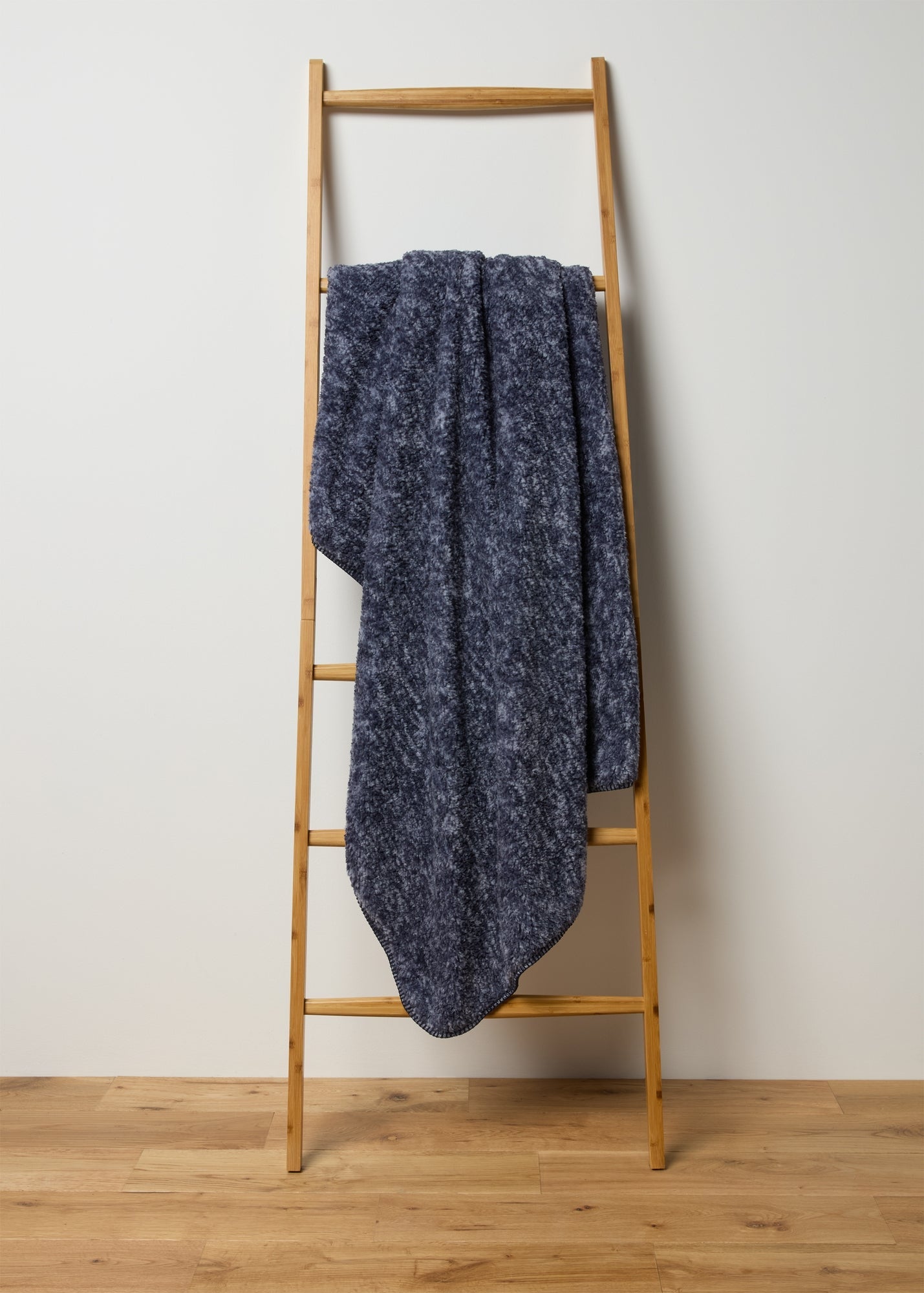 Blue Double sided Sherpa Throw M494170