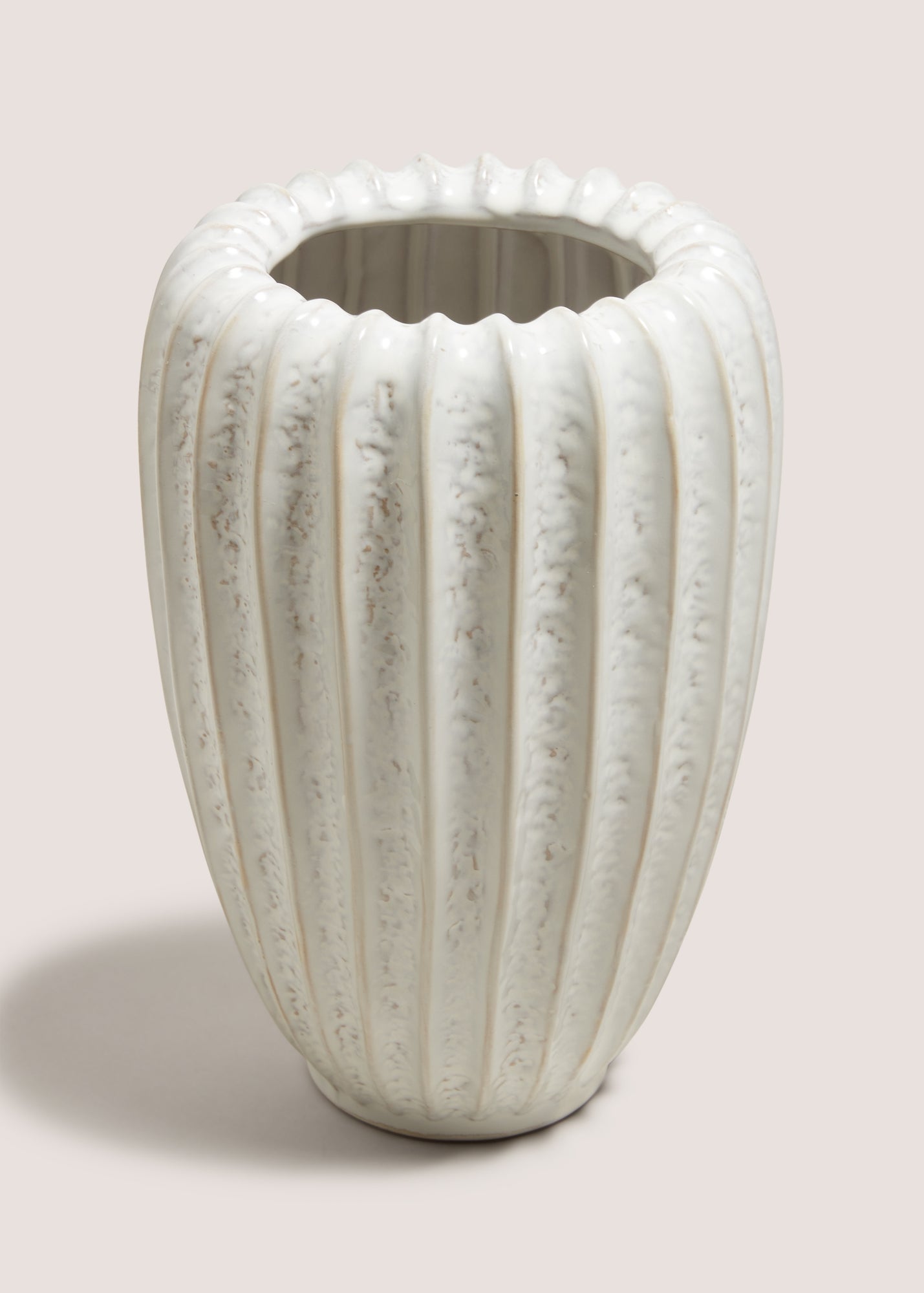 Cream Ridge Ceramic Tall Vase (14cm x 14cm x 25cm) M698803