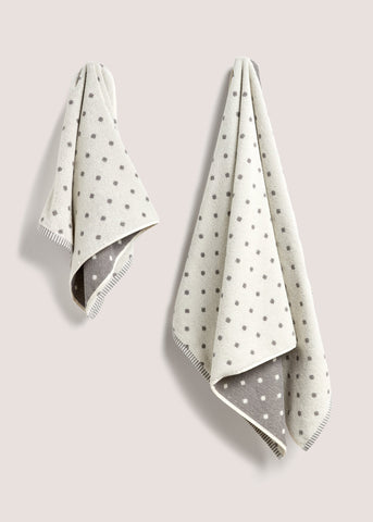 Grey Spotty Towel  M207645