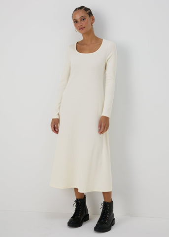 Cream Scoop Neck Midi Dress  F413399