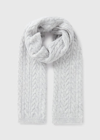 Grey Cable Knit Scarf  F441861