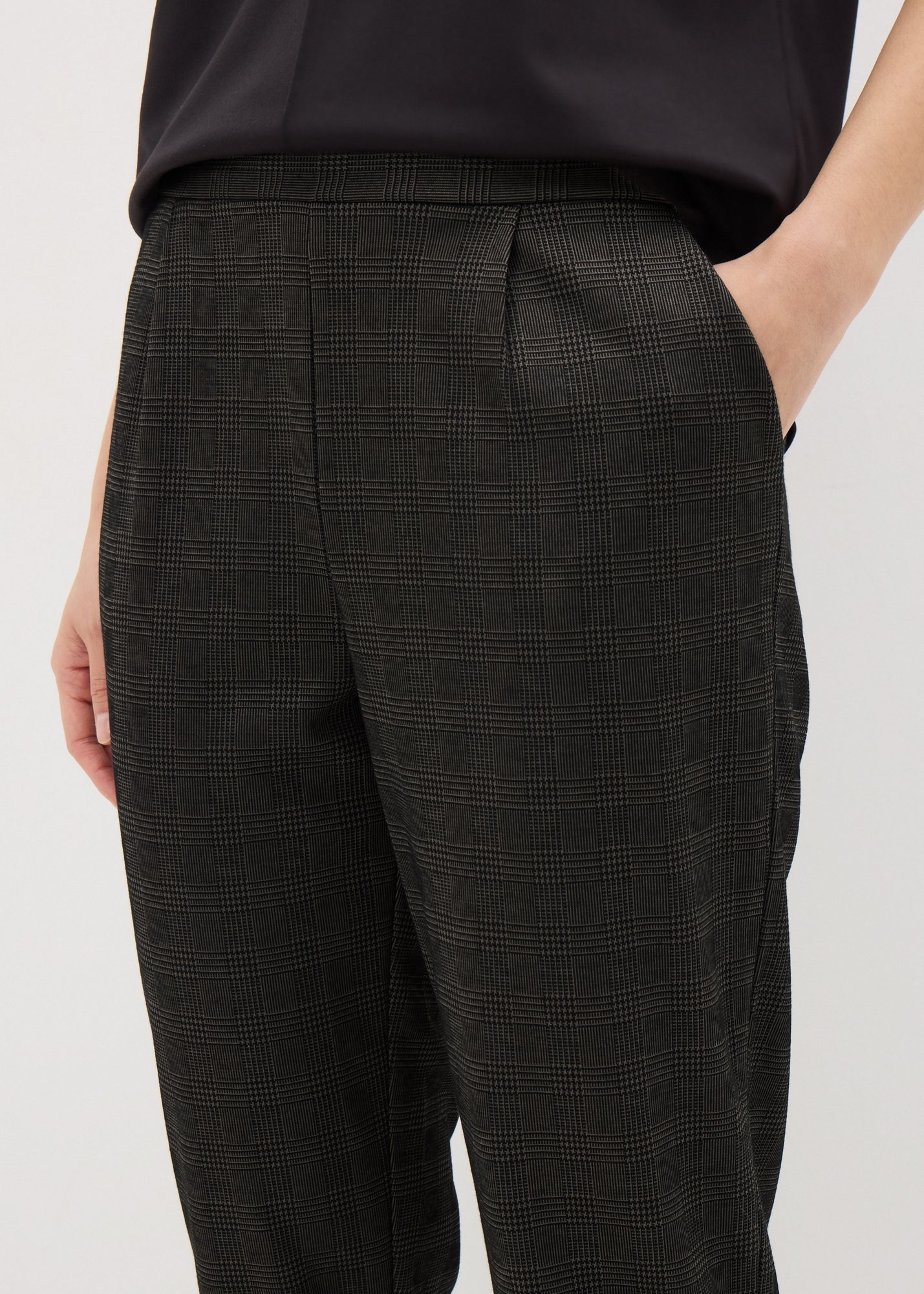 Brown Check Ponte Tapered Trousers  F513420