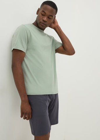 BASIC SHORT SET GREEN M674143