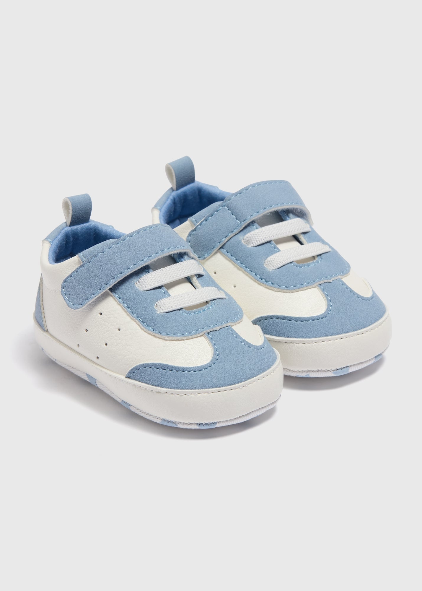 Baby Blue Retro Trainers (Newborn-18mths)  C303950