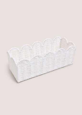 WHITE SCALLOPED WINDOW TRAY M814952