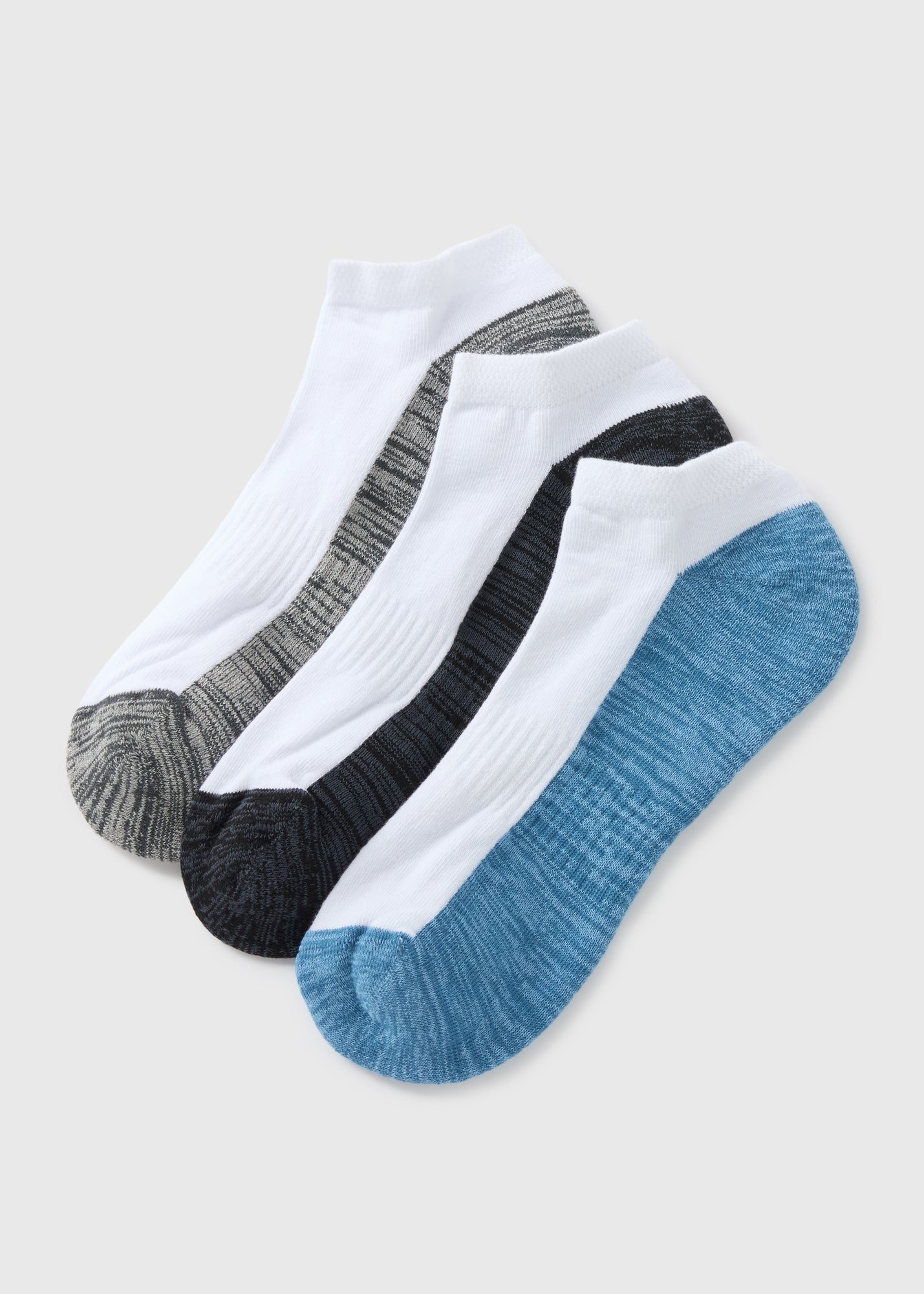 CUSHIONED TRAINER M495466