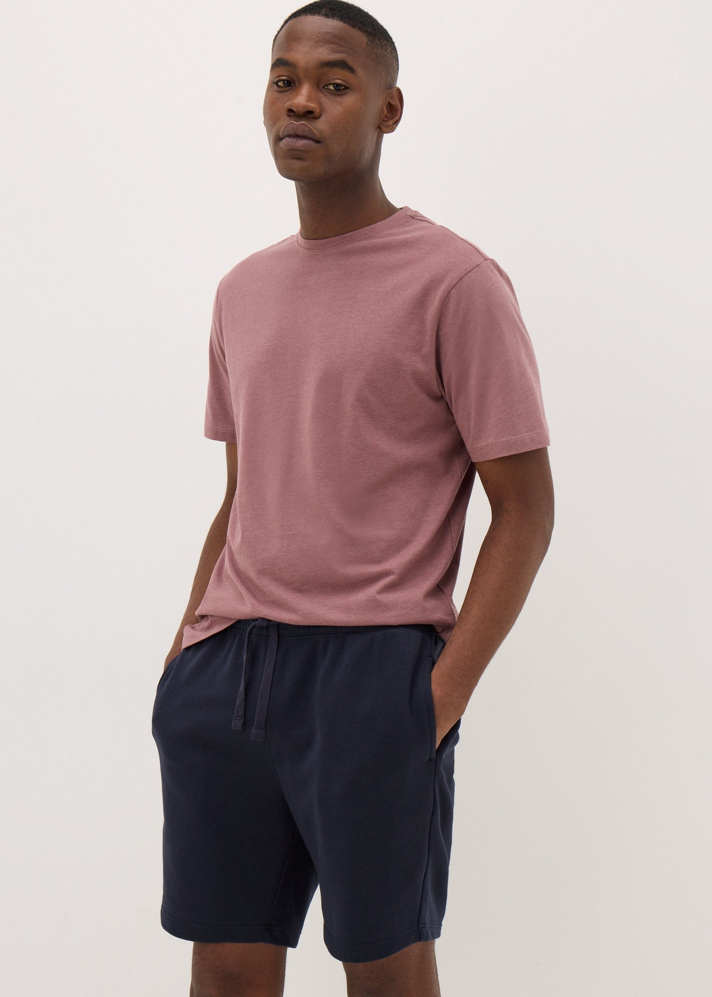 Navy Jogger Shorts  M288785