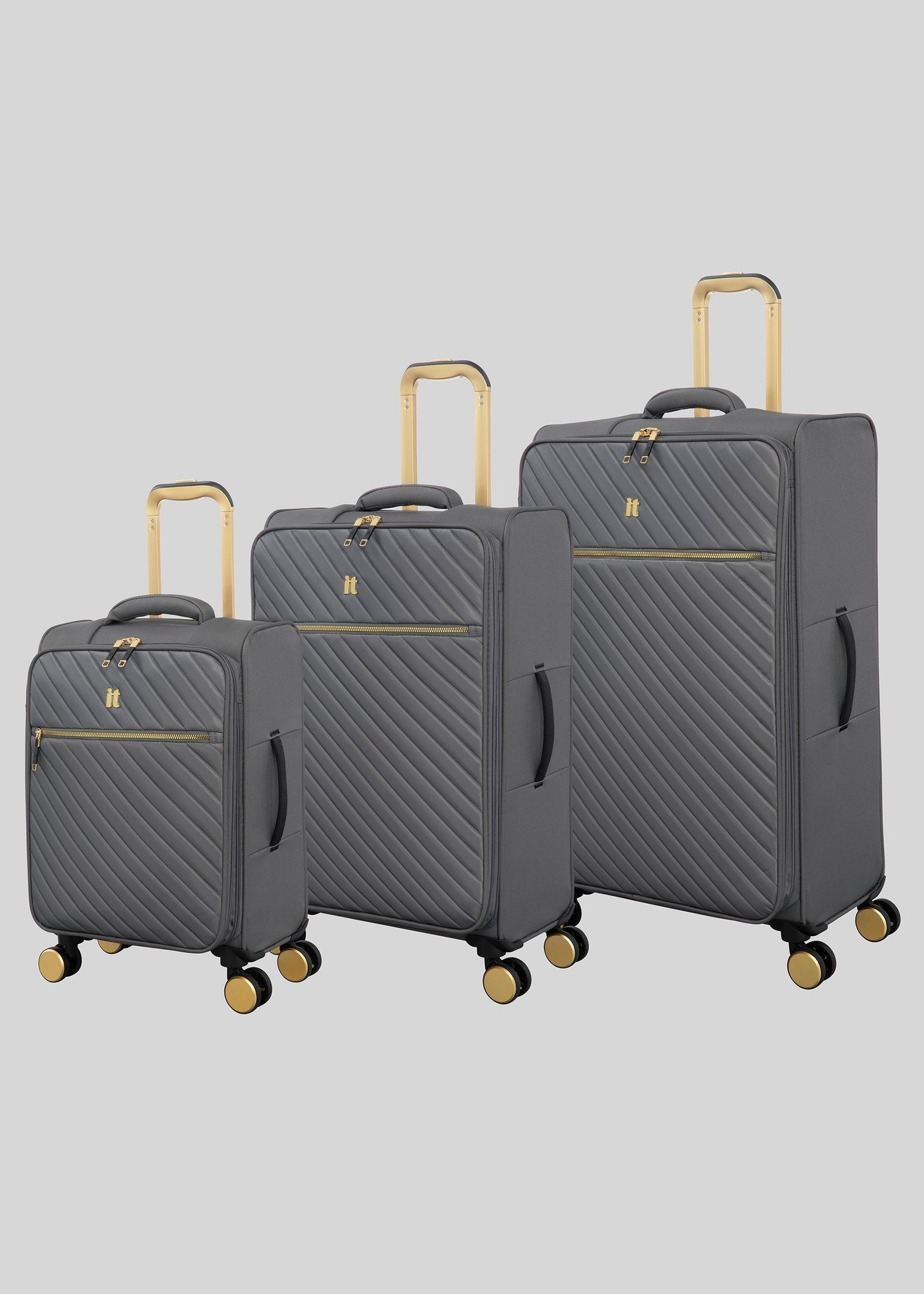 IT Luggage Grey Desirable Soft Suitcase M473039