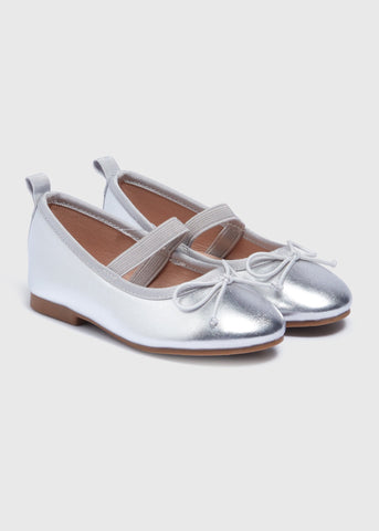 Girls Silver Bow Ballet Shoes (Younger 4-11) C304277