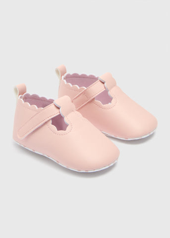 Girls Pink Scallop Edge Shoes (Newborn-18mths) C304314