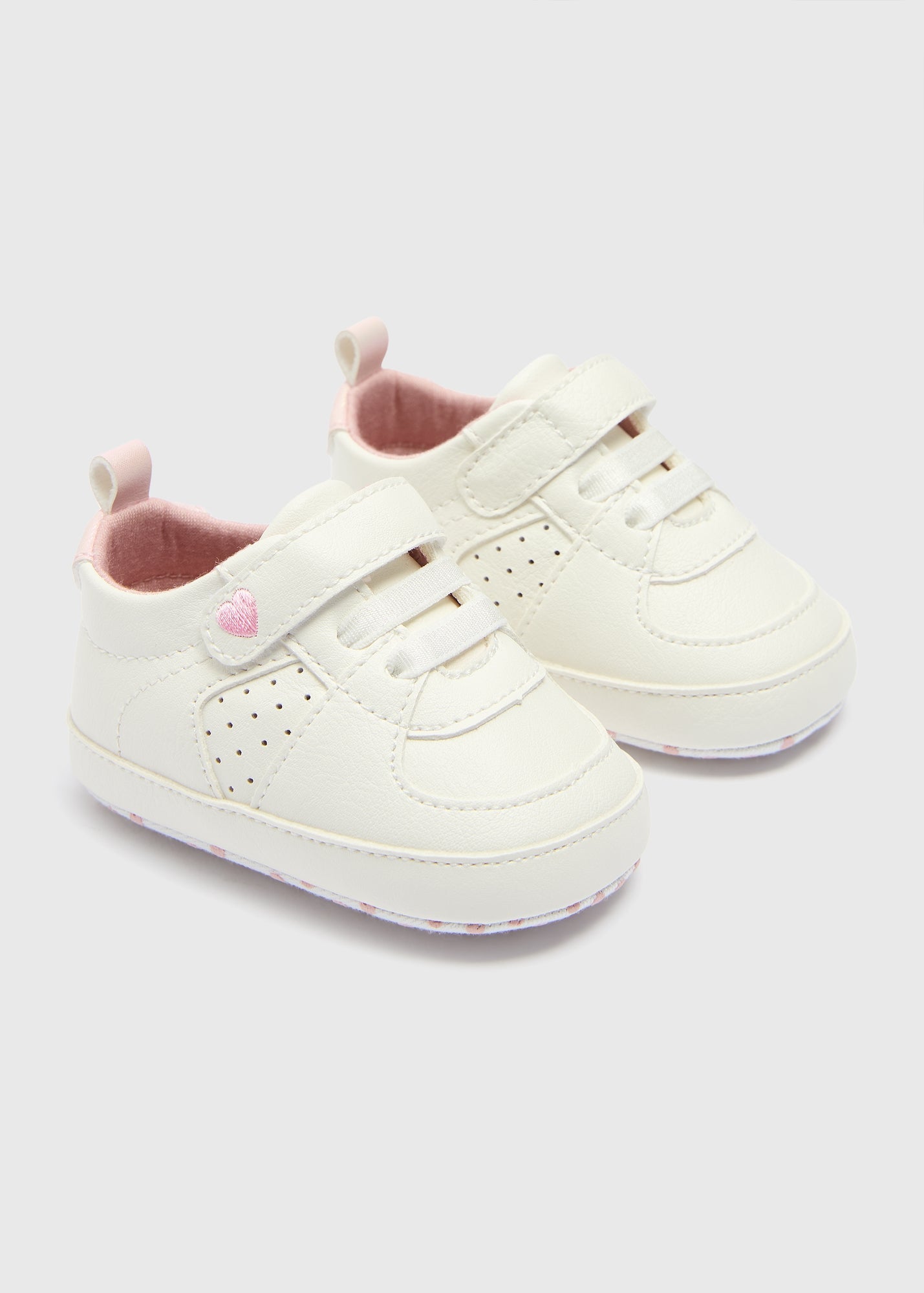 Baby White Retro Trainers (Newborn-18mths) C304315