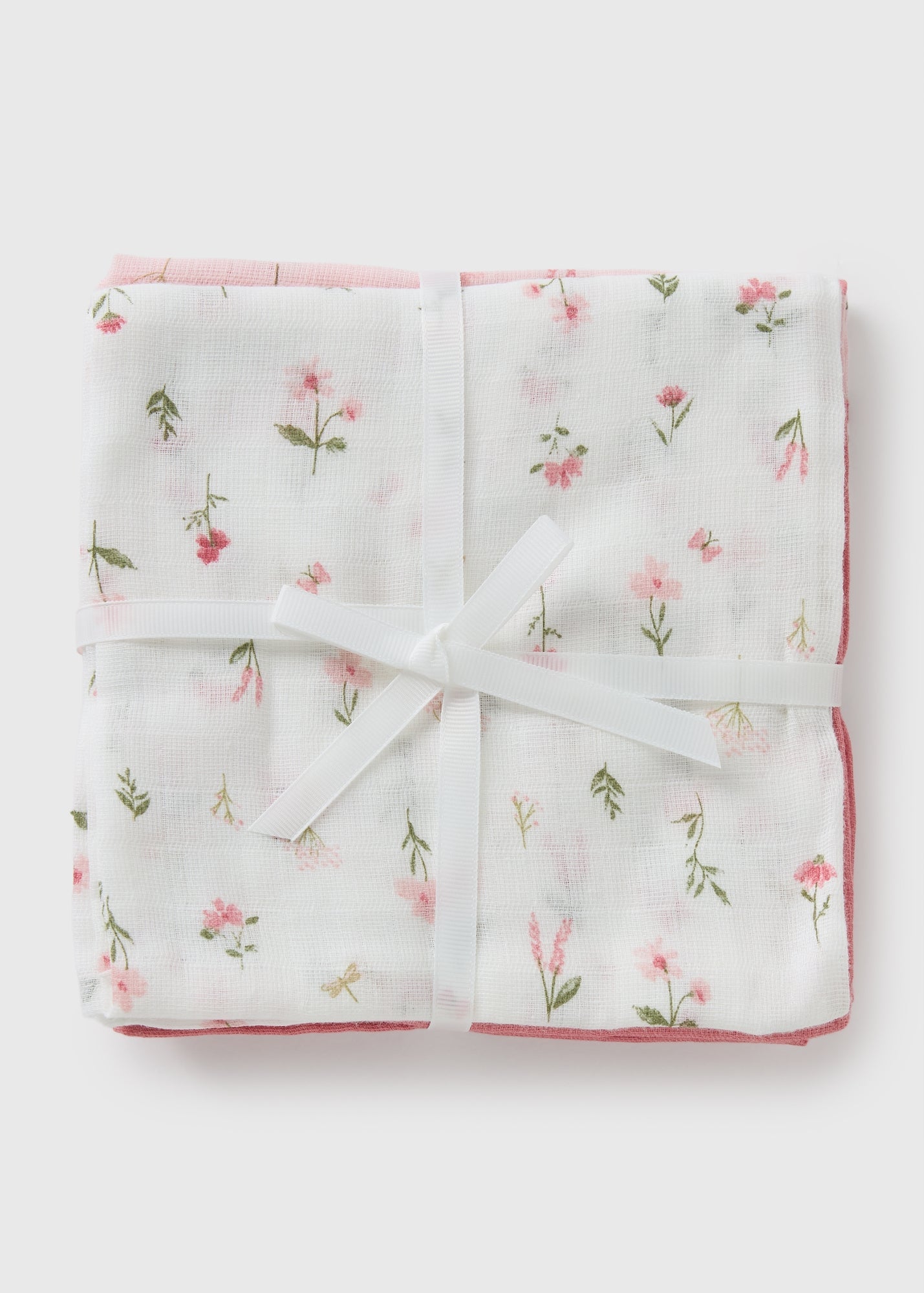 3 Pack Baby Pink Floral Muslin Cloths C136681