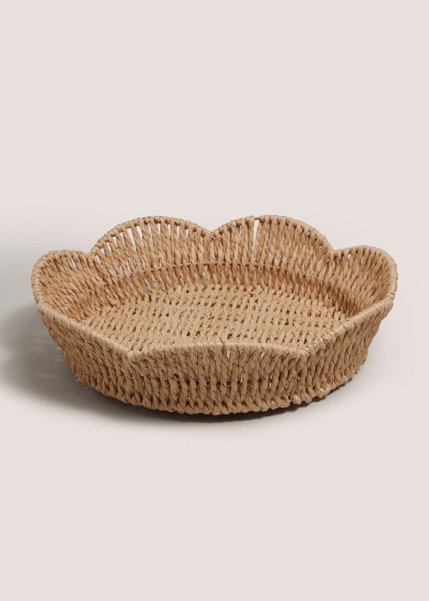 Neutral Scallop Edge Tray M699196