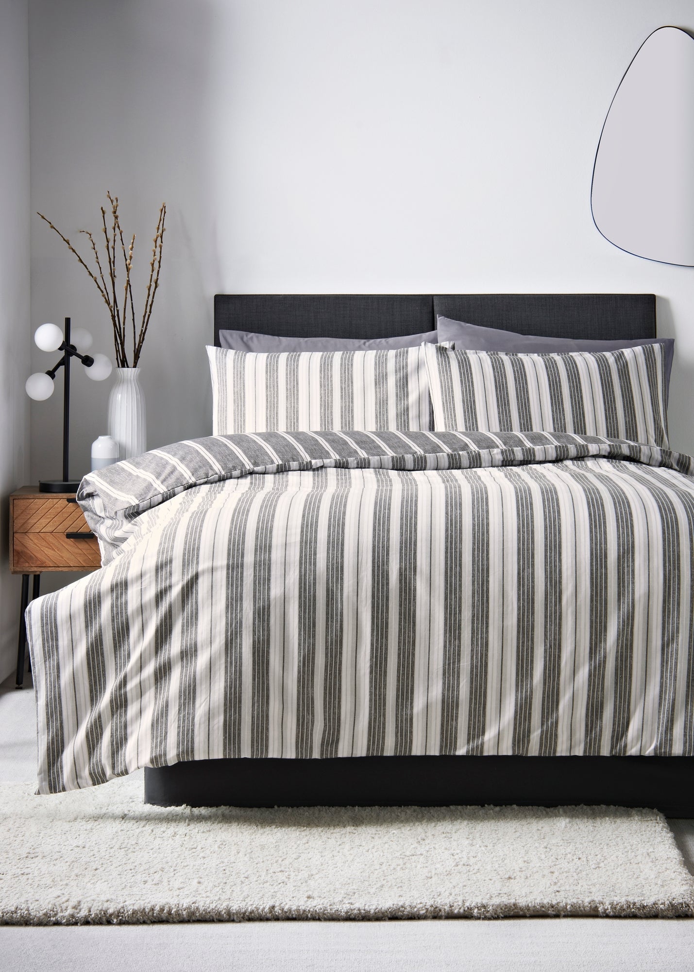 Charcoal Stripe Duvet Set M239041