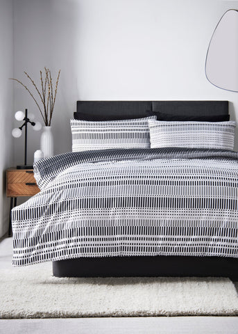 Black Dotty Stripe Duvet Set M239062
