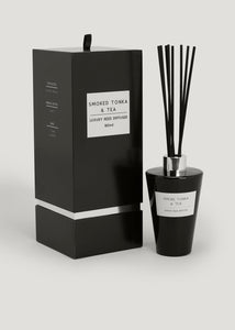 Smoke Tonka & Tea Reed Diffuser (180ml) Black M697307