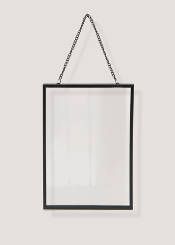Black Hanging Metal Frame (5x7in) M697612