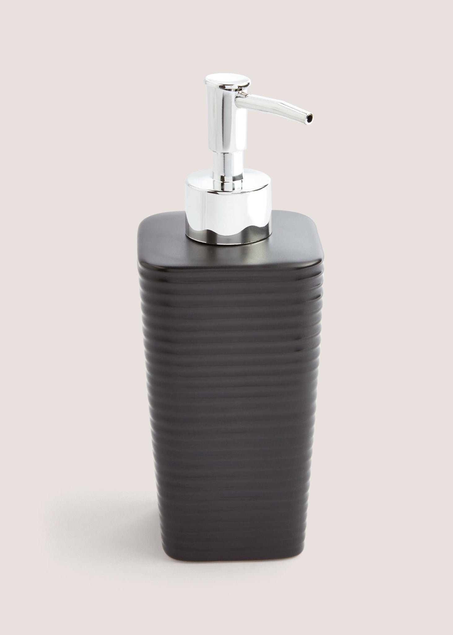 Black Ceramic Soap Dispenser (18cm x 7.5cm x 7.5cm) M814710